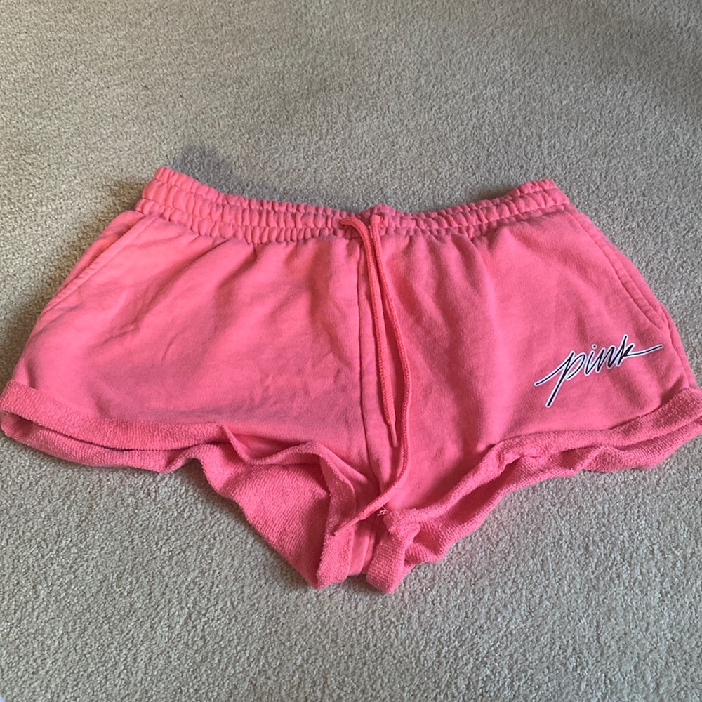 NWOT vspink sweatshorts